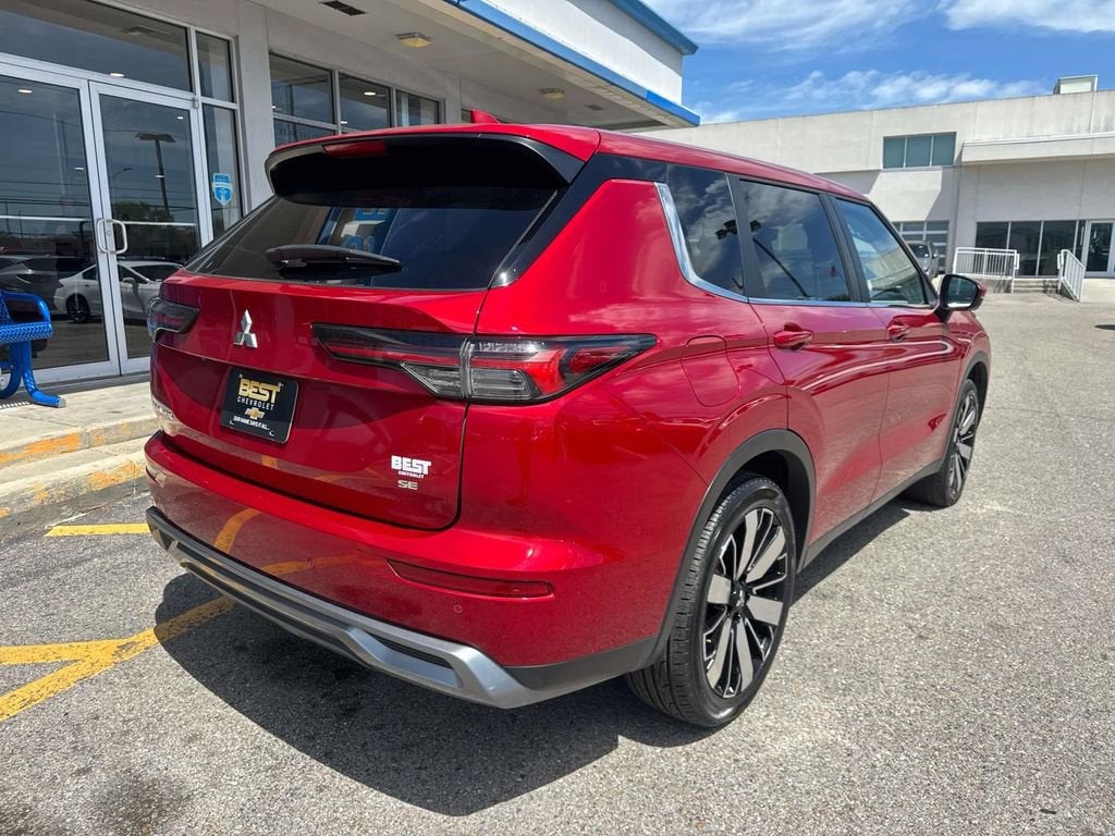 2025 Mitsubishi Outlander SE