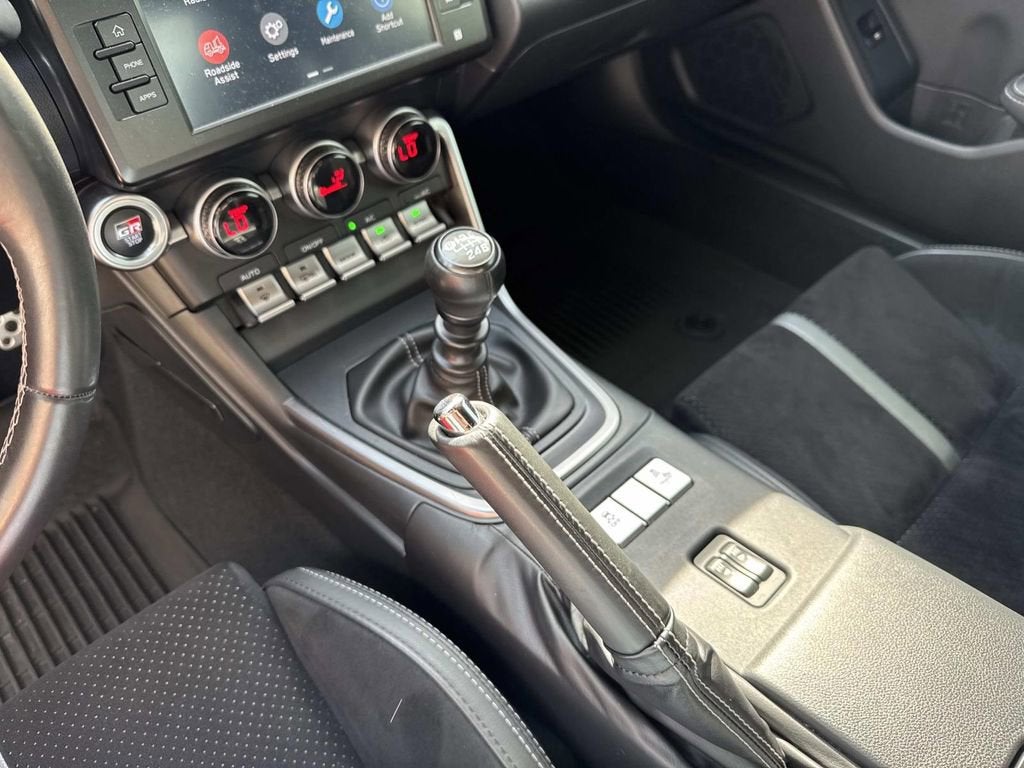 2023 Toyota GR86 Premium