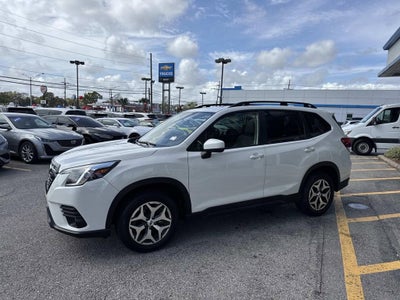 2022 Subaru Forester Premium