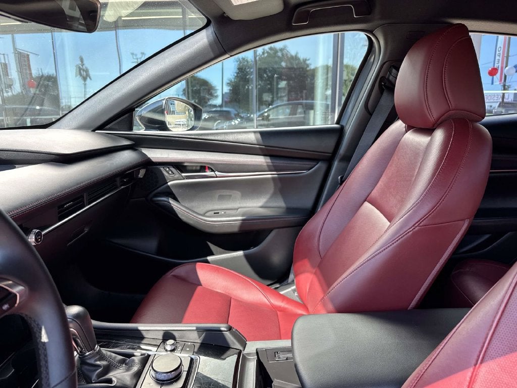 2026 Mazda Mazda3 Hatchback 2.5 S Carbon Edition