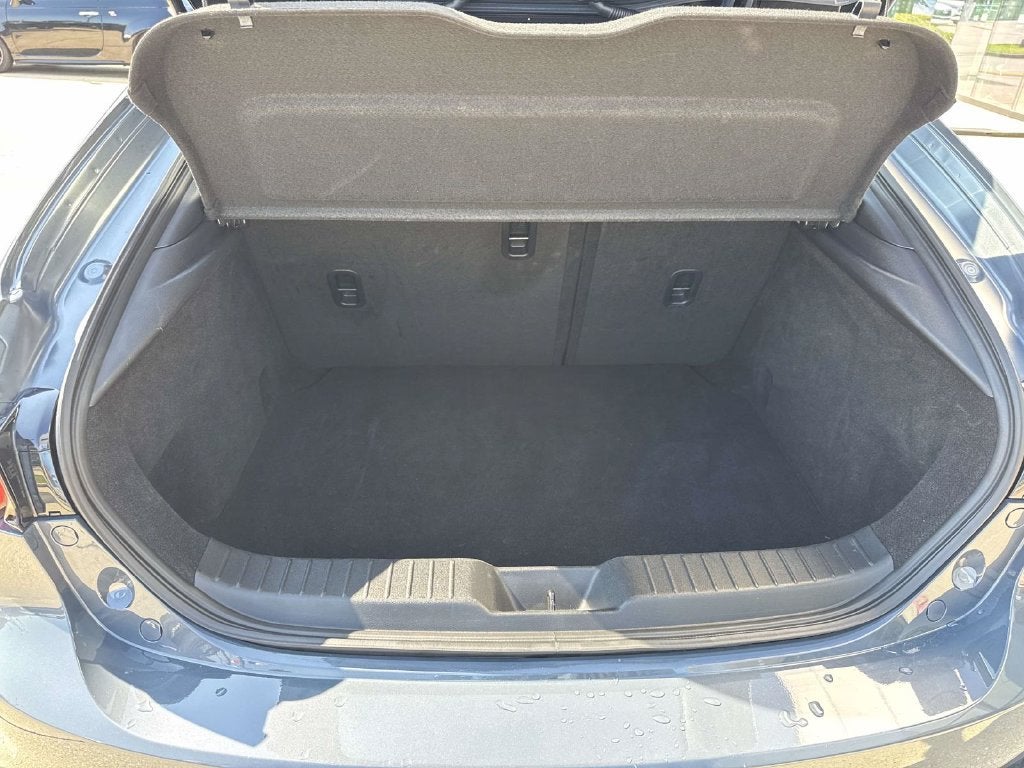 2026 Mazda Mazda3 Hatchback 2.5 S Carbon Edition