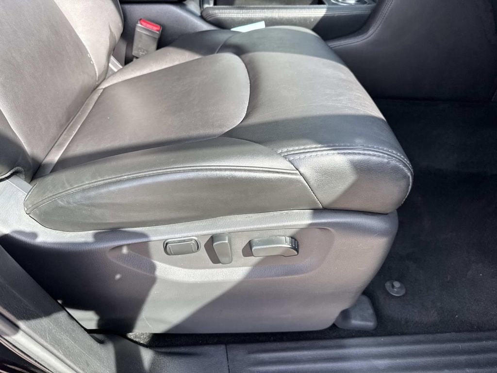 2023 Nissan Armada SV