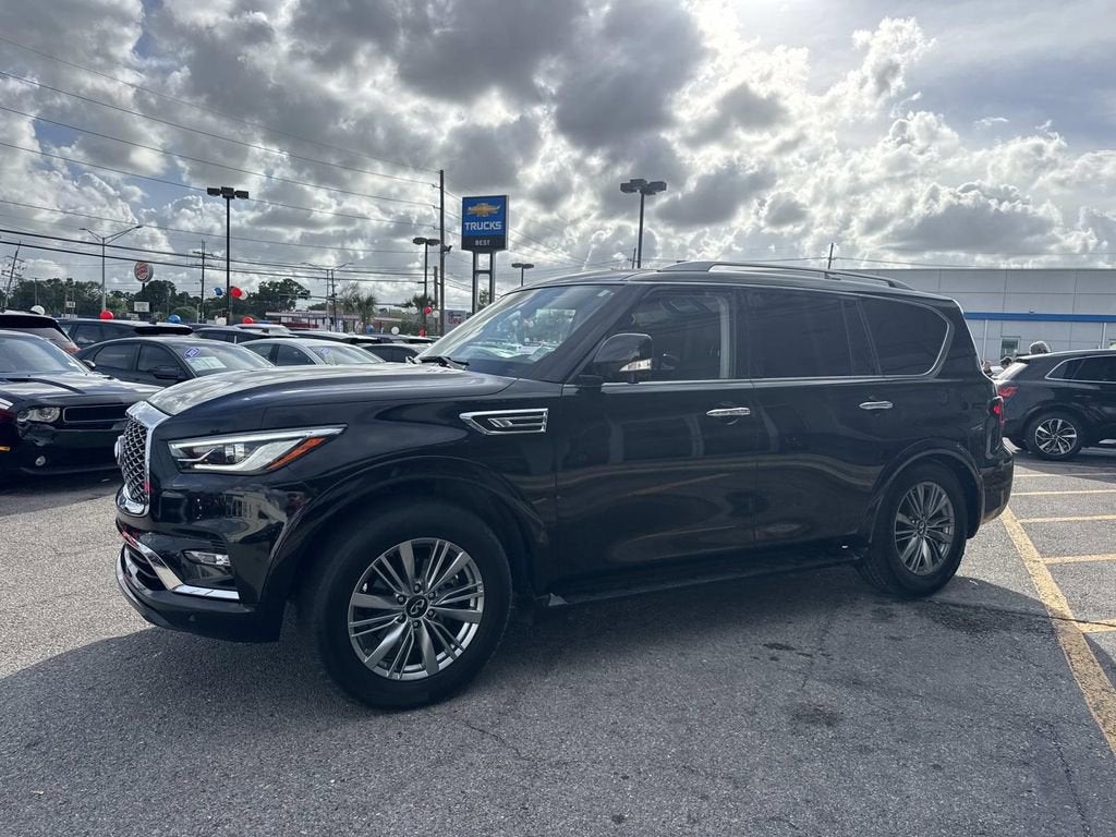 2021 INFINITI QX80 LUXE