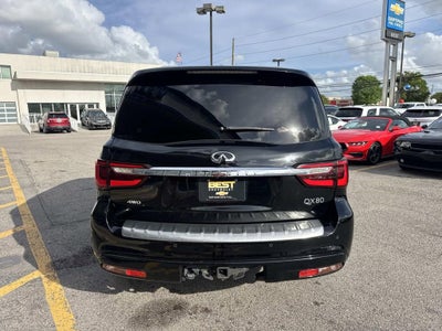 2021 INFINITI QX80 LUXE