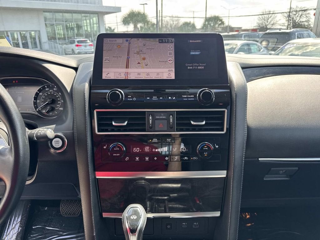 2024 INFINITI QX80 LUXE