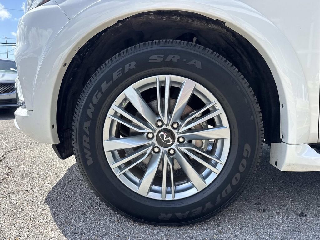 2024 INFINITI QX80 LUXE