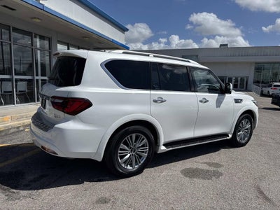 2024 INFINITI QX80 LUXE