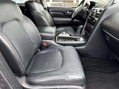 2024 INFINITI QX80 LUXE