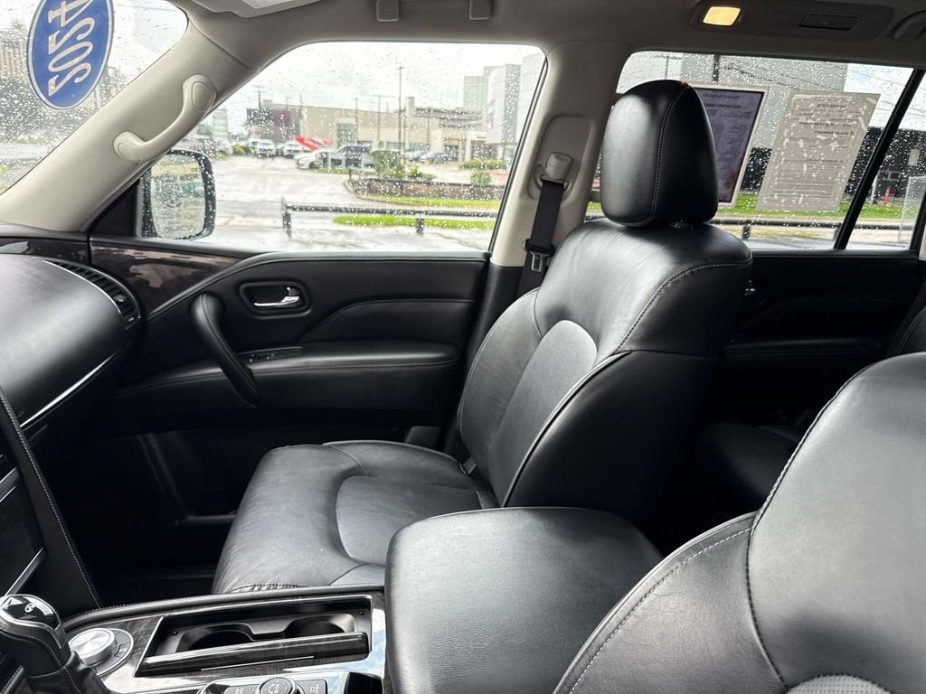 2024 INFINITI QX80 LUXE