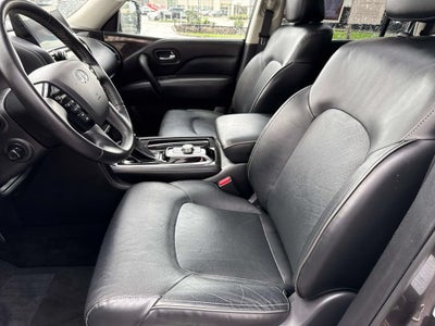 2024 INFINITI QX80 LUXE