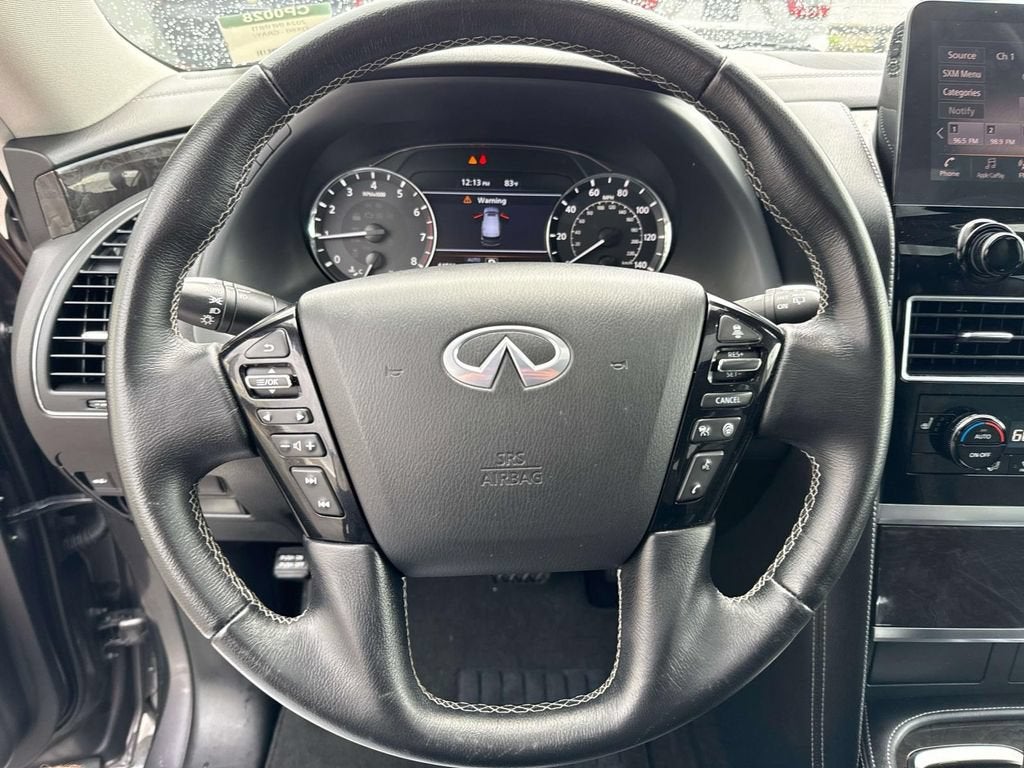 2024 INFINITI QX80 LUXE