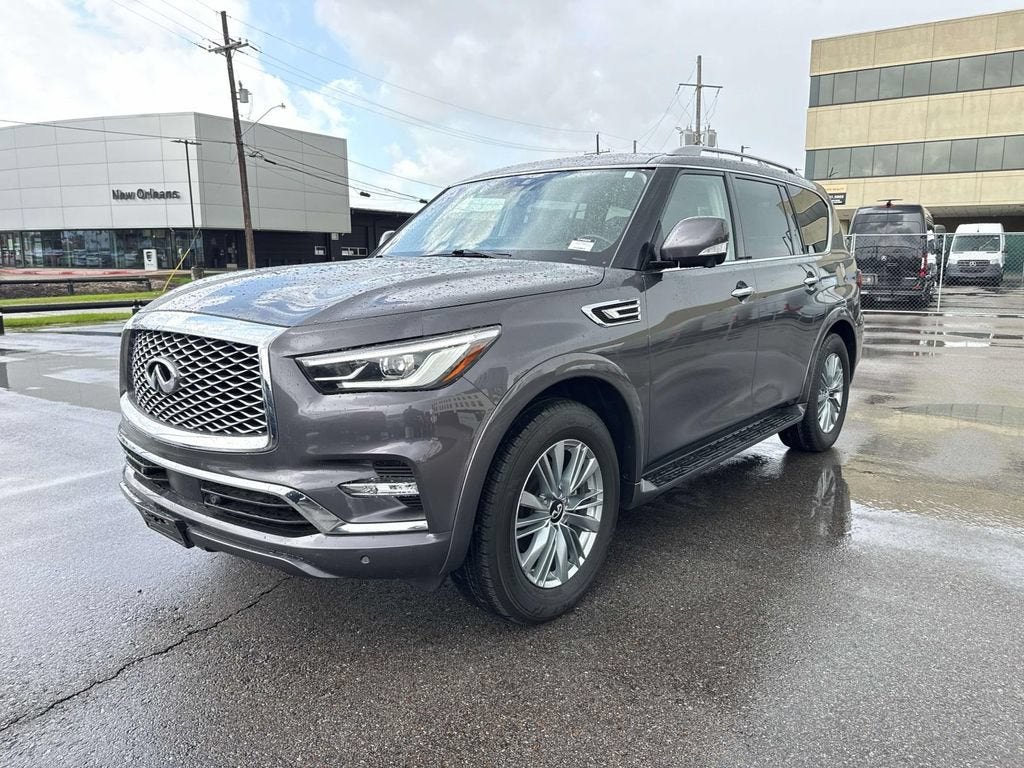 2024 INFINITI QX80 LUXE