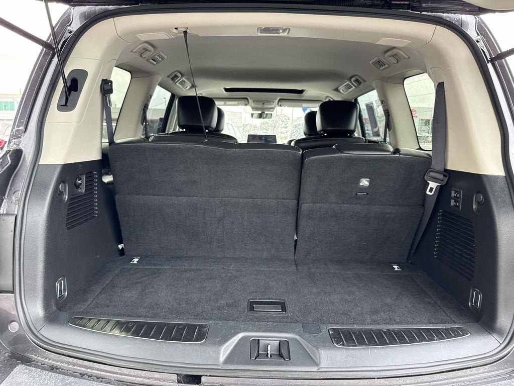 2024 INFINITI QX80 LUXE