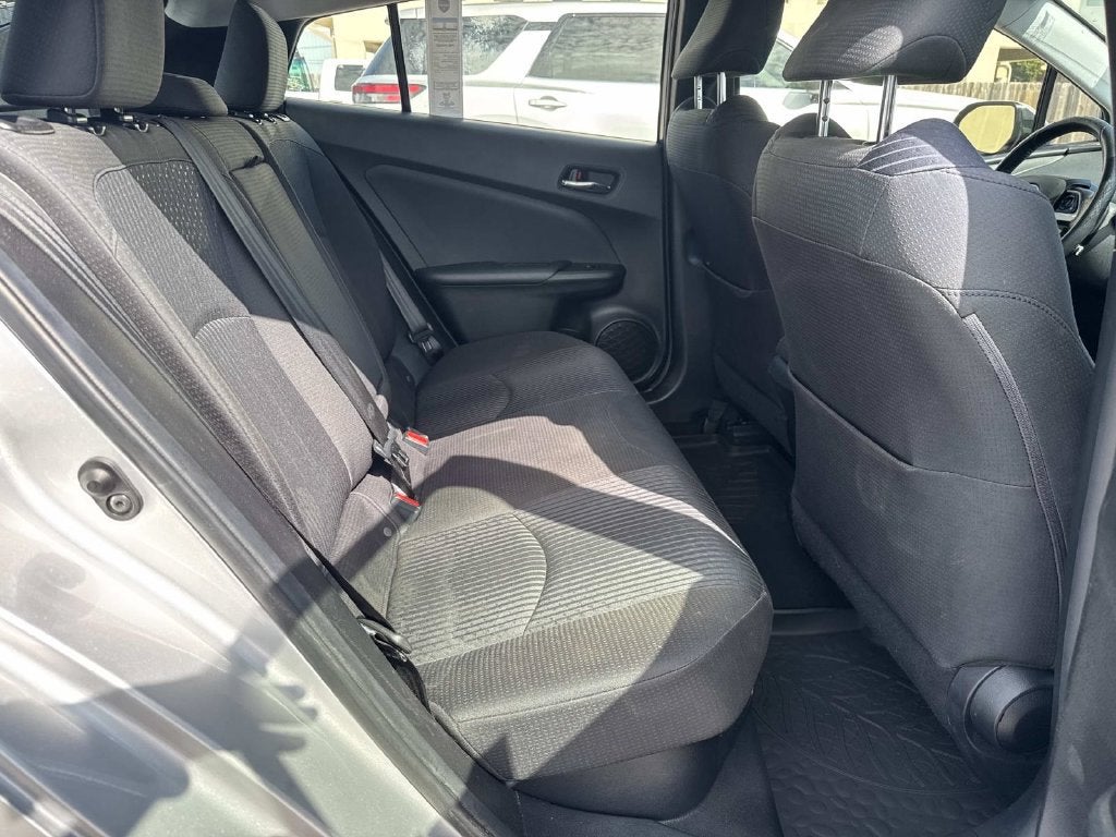 2016 Toyota Prius Four