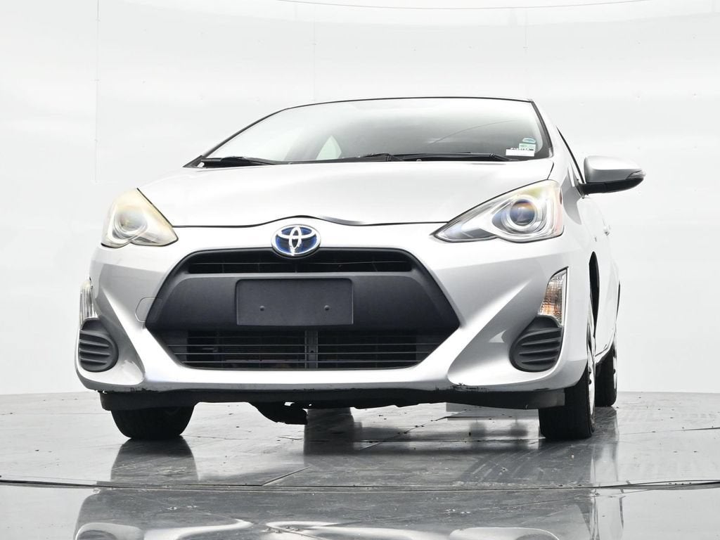 2016 Toyota Prius c One