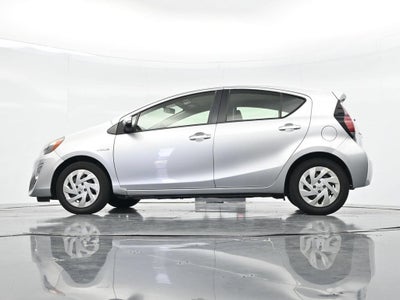 2016 Toyota Prius c One