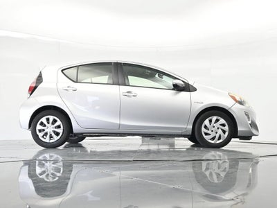 2016 Toyota Prius c One