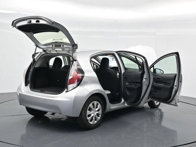 2016 Toyota Prius c One