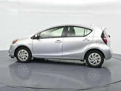2016 Toyota Prius c One