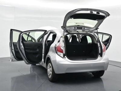 2016 Toyota Prius c One