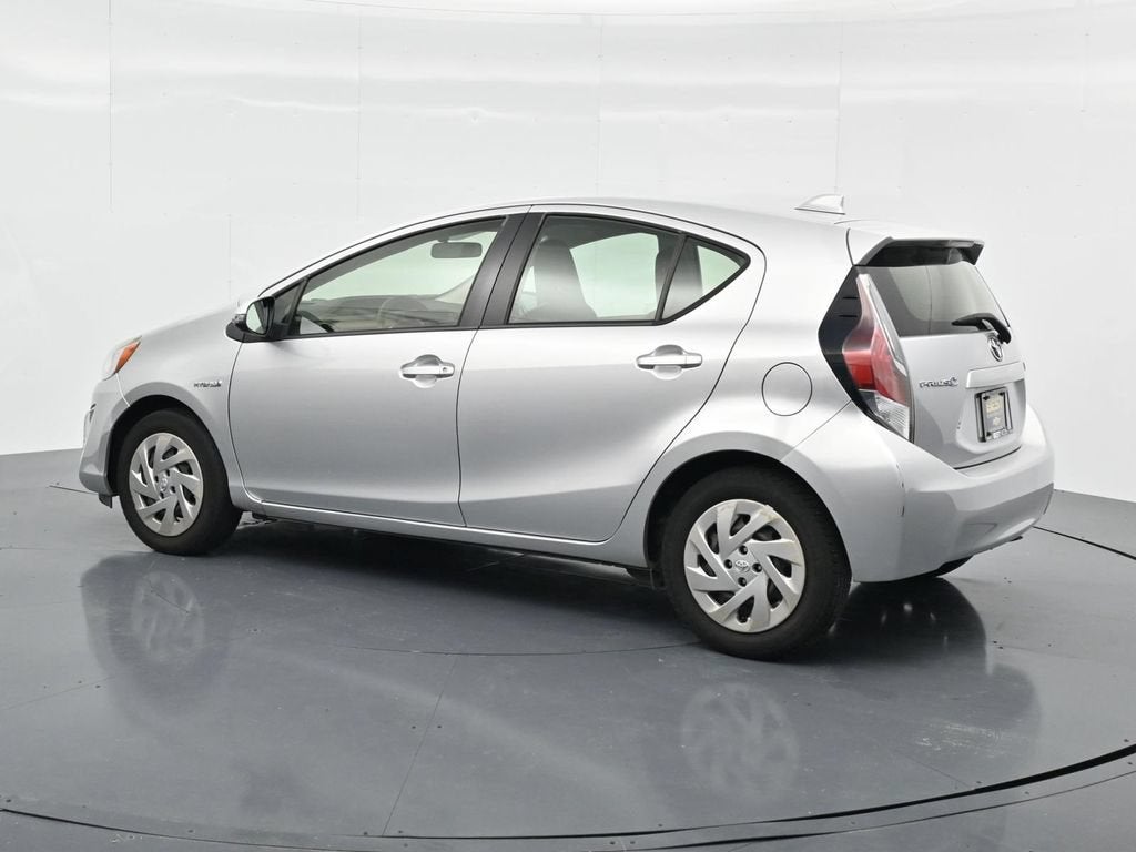 2016 Toyota Prius c One