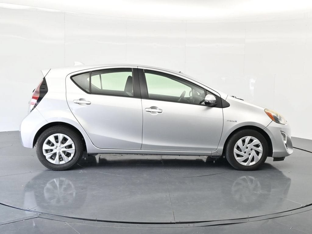 2016 Toyota Prius c One