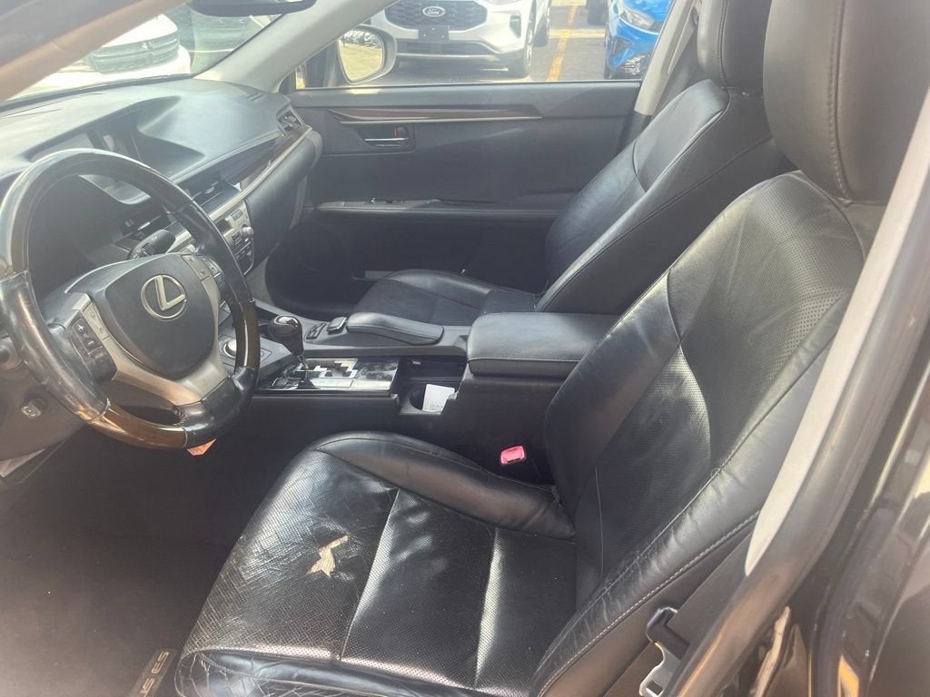 2013 Lexus ES 350 4dr Sdn