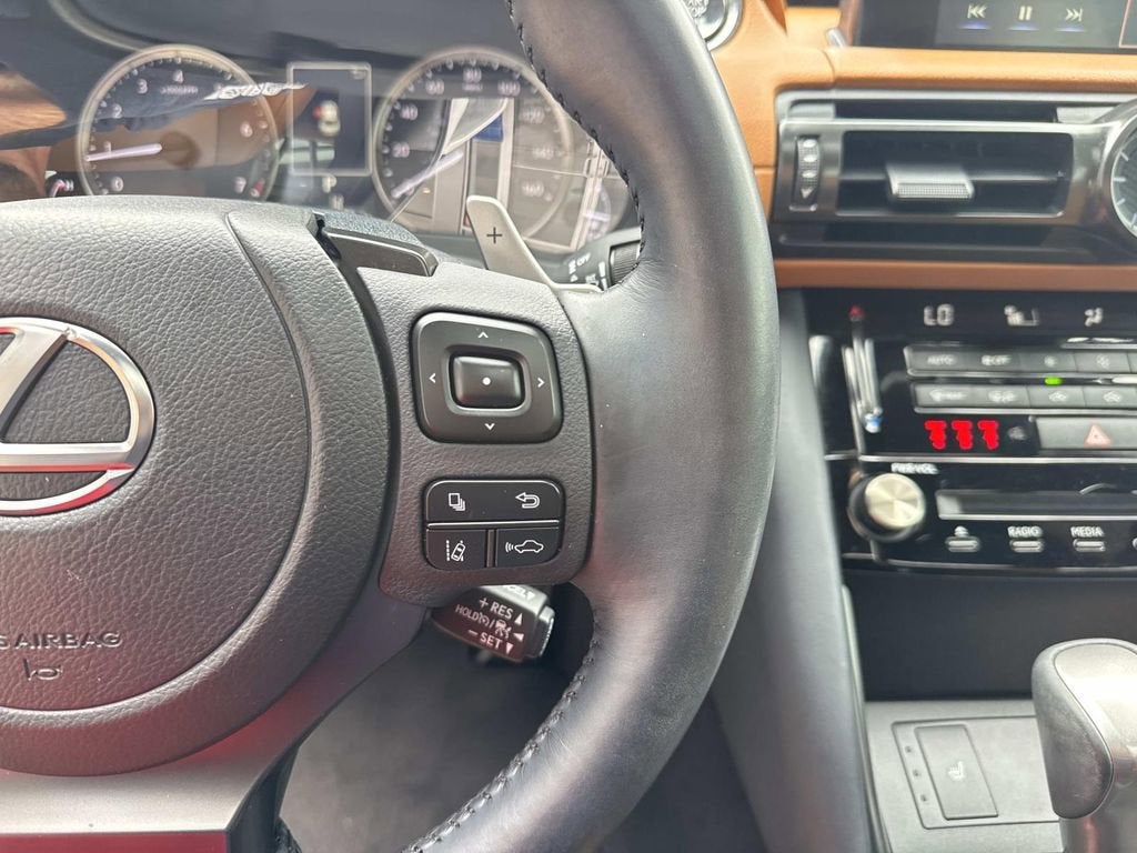 2024 Lexus IS IS 350 F SPORT Design