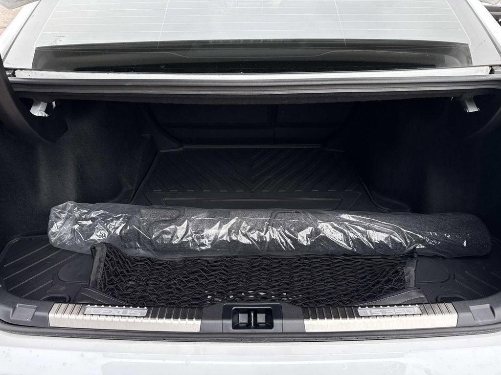 2024 Lexus IS IS 350 F SPORT Design