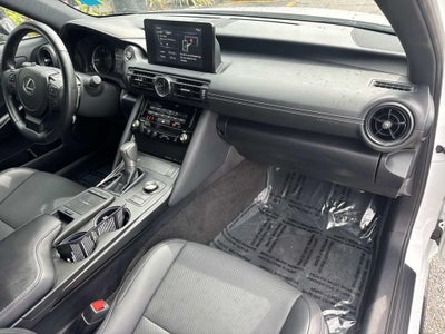 2024 Lexus IS IS 350 F SPORT Design