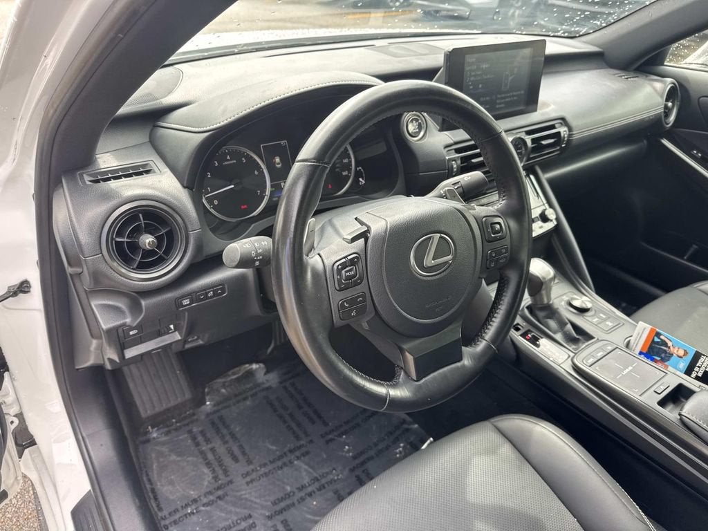 2024 Lexus IS IS 350 F SPORT Design