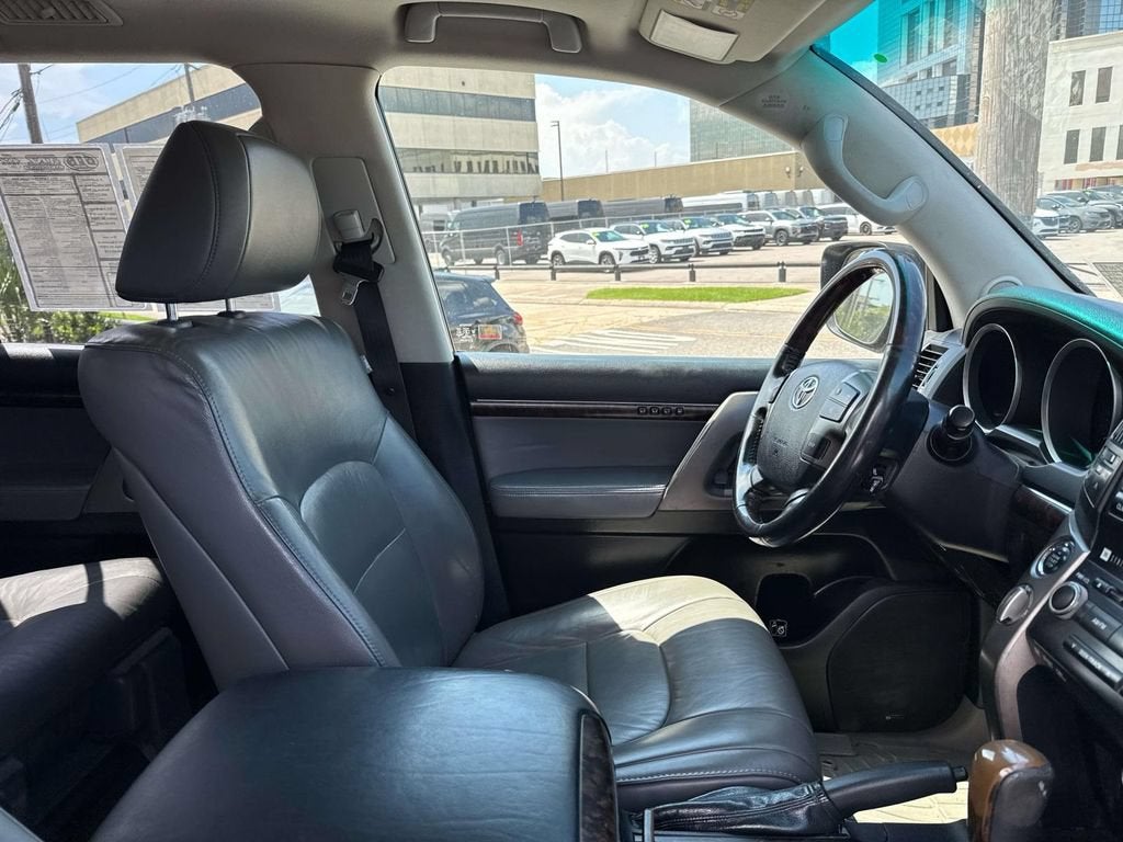 2011 Toyota Land Cruiser NA