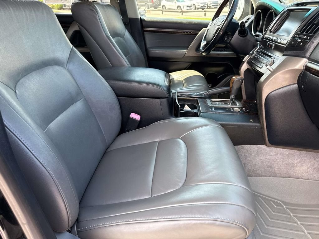 2011 Toyota Land Cruiser NA