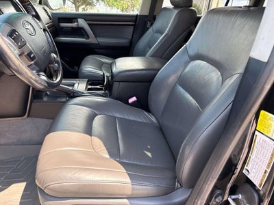 2011 Toyota Land Cruiser NA