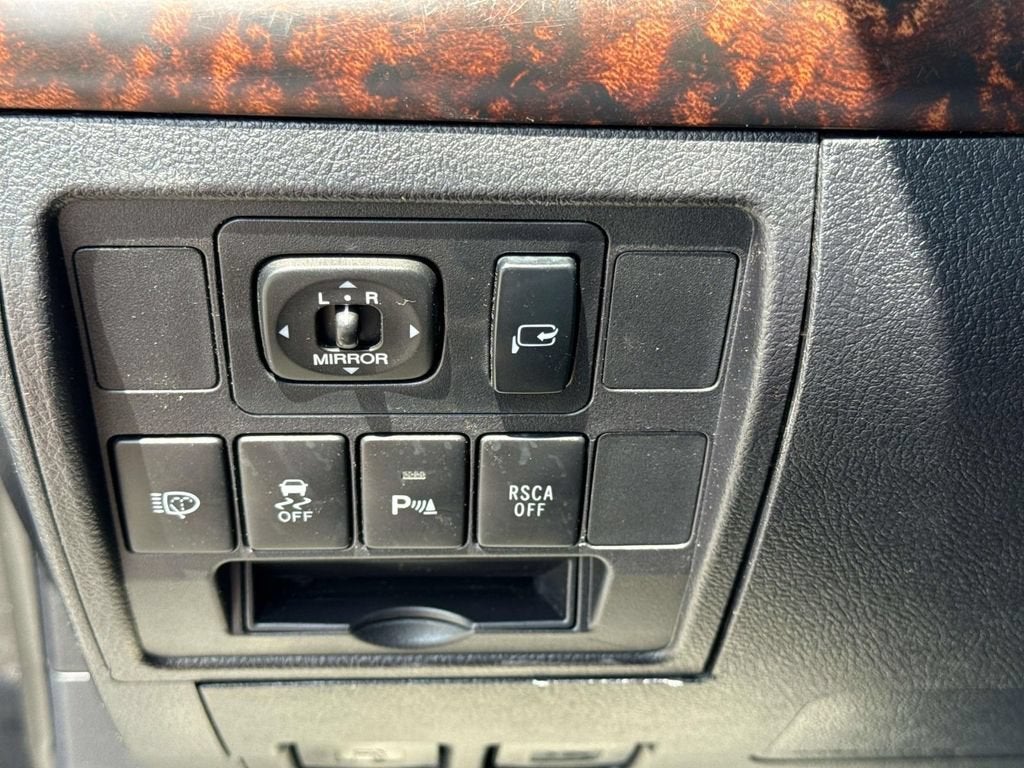 2011 Toyota Land Cruiser NA