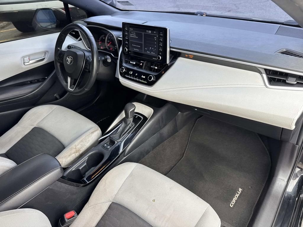 2021 Toyota Corolla Hatchback SE