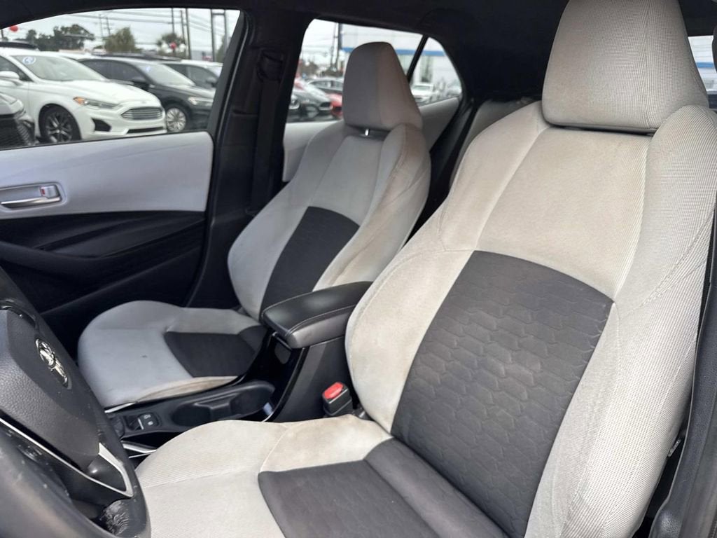 2021 Toyota Corolla Hatchback SE