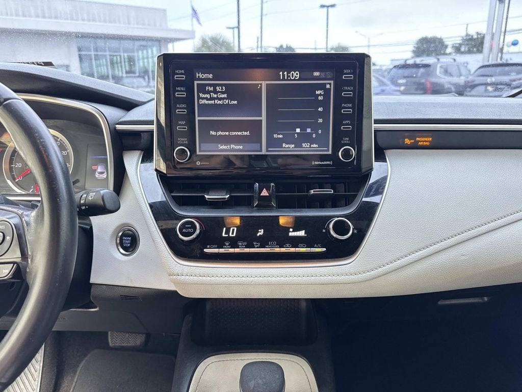 2021 Toyota Corolla Hatchback SE