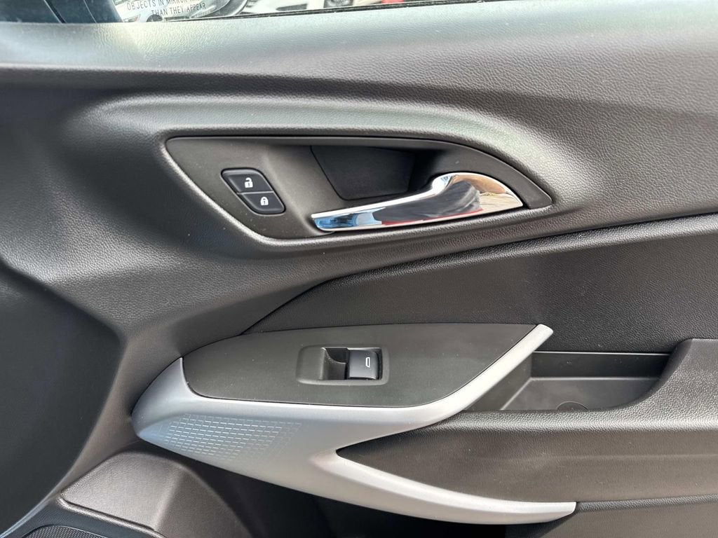 2025 Chevrolet Trax 1RS