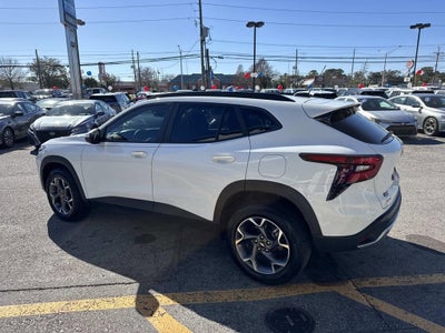 2024 Chevrolet Trax LT