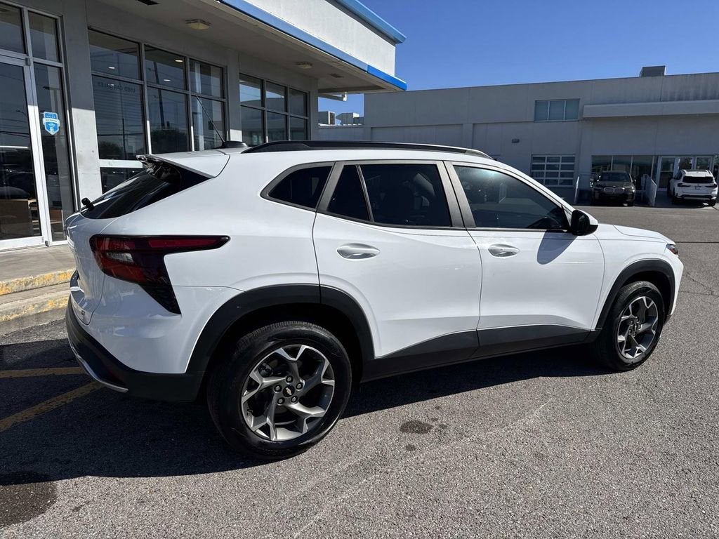 2024 Chevrolet Trax LT