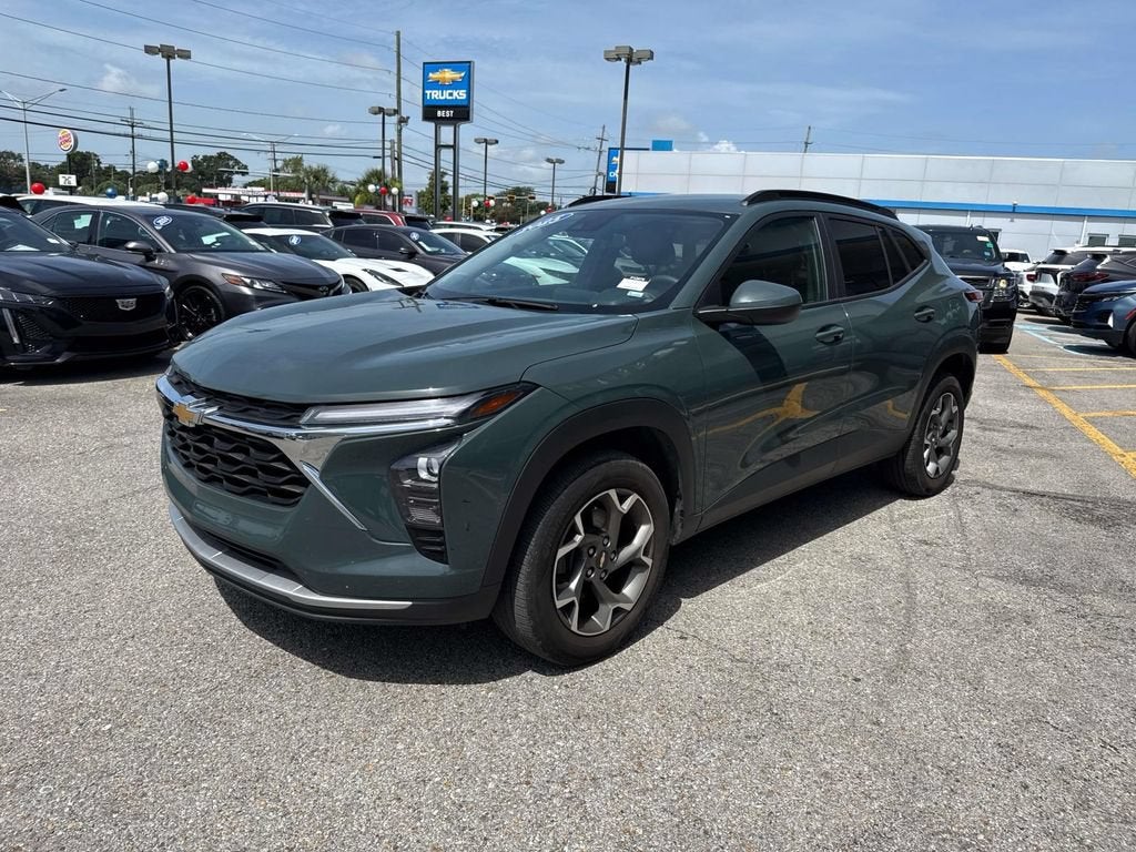 2025 Chevrolet Trax LT