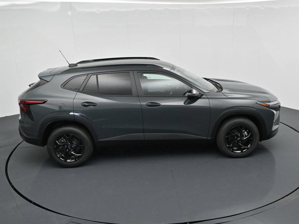 2026 Chevrolet Trax LT - Photo 25