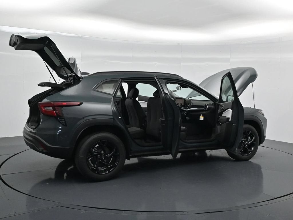 2026 Chevrolet Trax LT - Photo 40