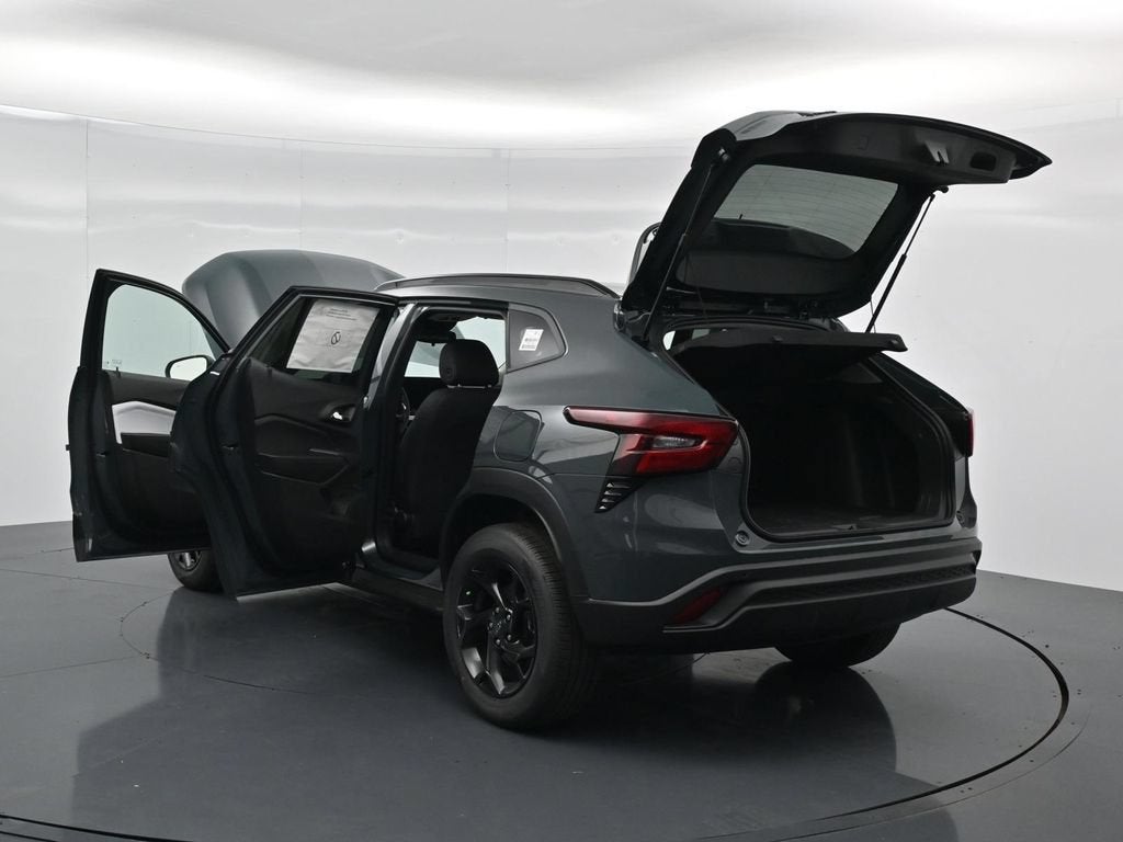 2026 Chevrolet Trax LT - Photo 44