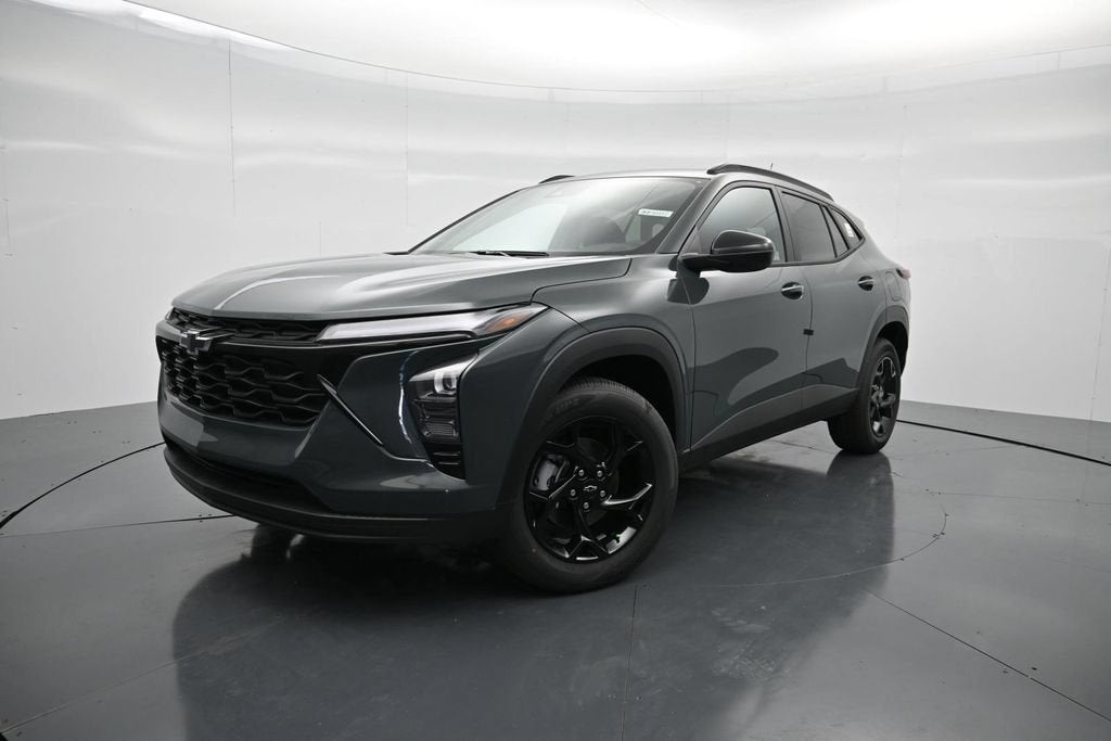 2026 Chevrolet Trax LT - Photo 9