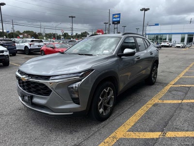 2025 Chevrolet Trax LT