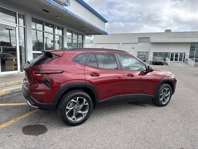 2025 Chevrolet Trax LT