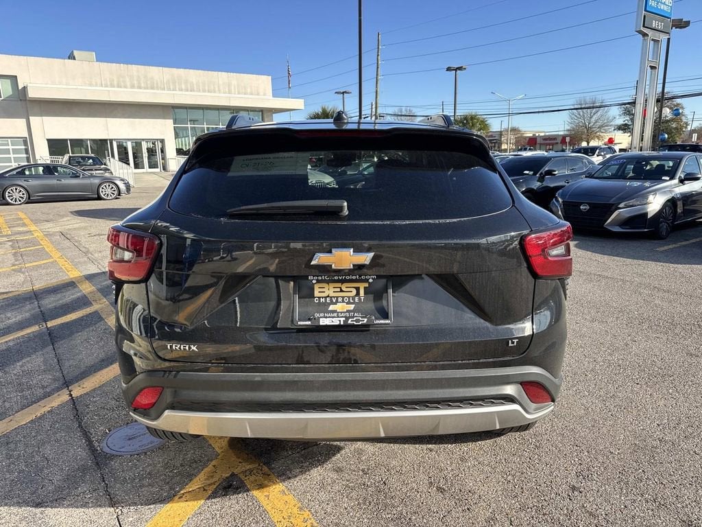 2025 Chevrolet Trax LT