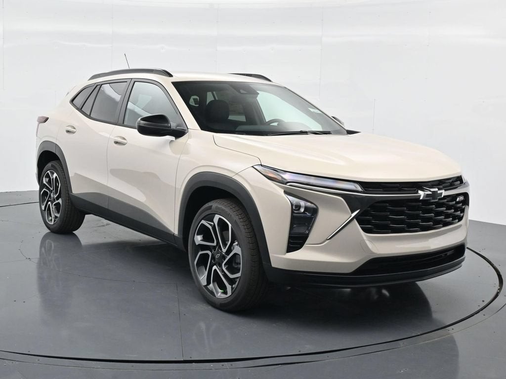 2026 Chevrolet Trax RS - Photo 3